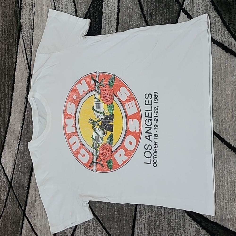 GUN & ROSE'S CONCERT LOS ANGELES OCTOBER 1989 UNISEX 80'S ROCK GRAPHIC TEE-SHIRT